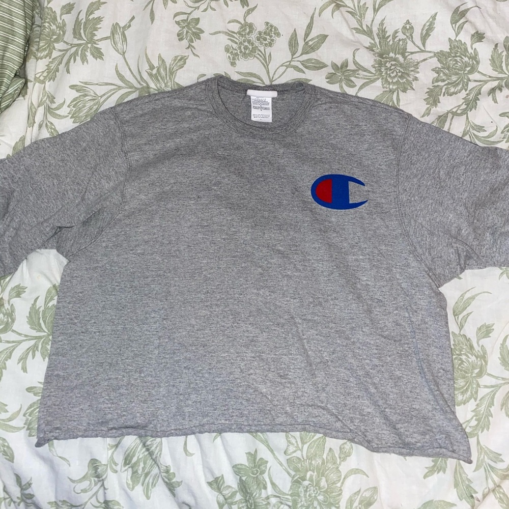 Gray Cropped Champion Tshirt